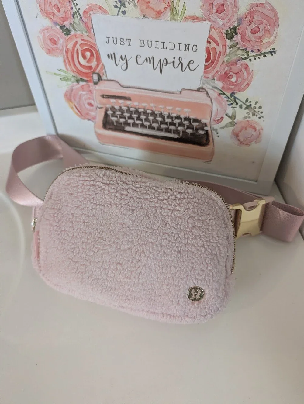 🩷EUC Lululemon Athletica Everywhere Fleece Adjustable Unisex Use Belt Bag, Pink